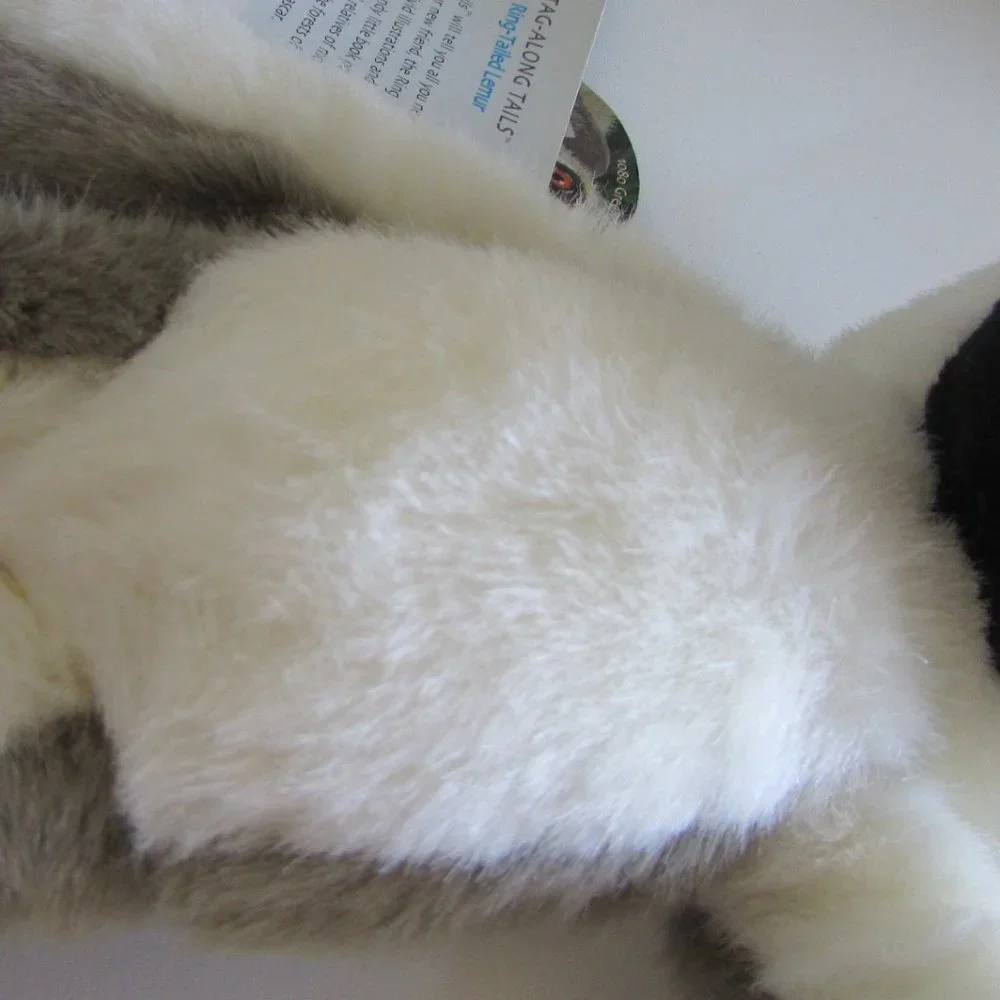 RING TAILED LEMUR w Book HOOK LOOP PAWS no wire SOFT 17